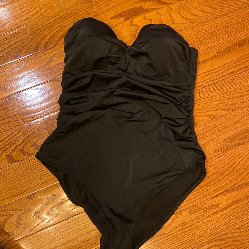 Hm one piece build in bra bathing suit size medium